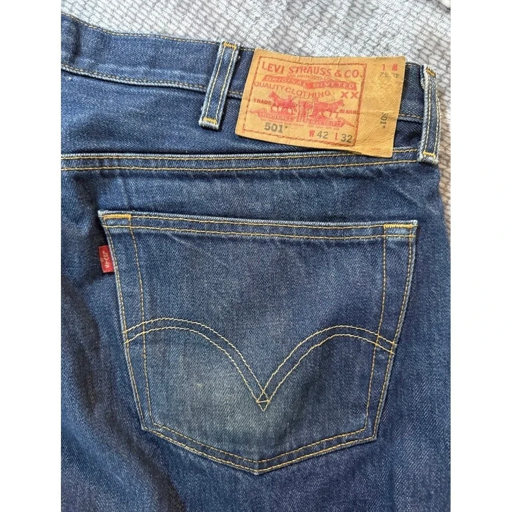 Levis‎ 501 Original Fit Jeans Mens 42x32 Medium Wash Blue Straight Leg Denim